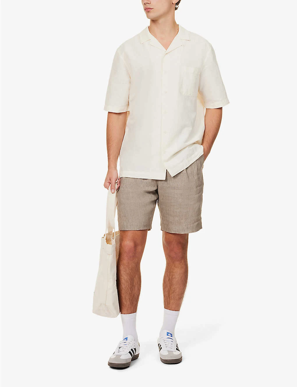 Sunspel Pleated Slip-pocket Linen Shorts - Image 2